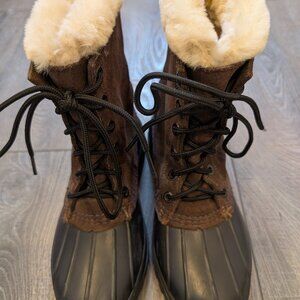 Women's Kamik Suede Duck Boots